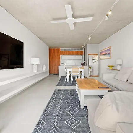 Premium Bondi Beach 2 Bedroom With Beach View And Parking Sydney Exterior photo